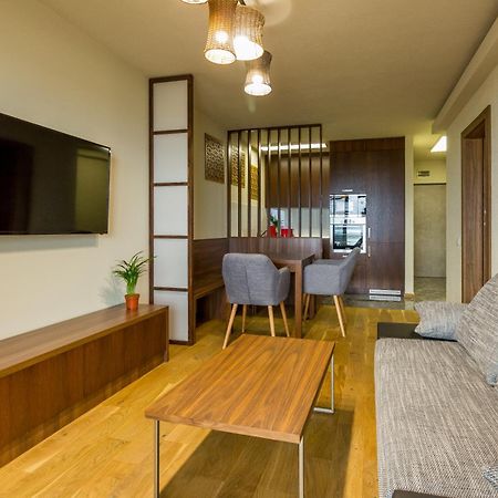 My Place Grand Hill คลูจ-นาโปกา ภายนอก รูปภาพ