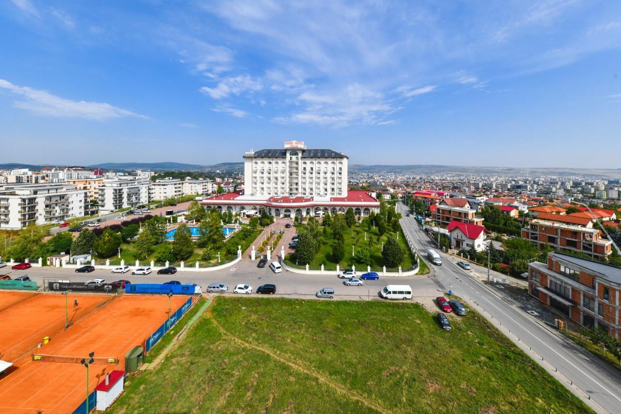 My Place Grand Hill คลูจ-นาโปกา ภายนอก รูปภาพ