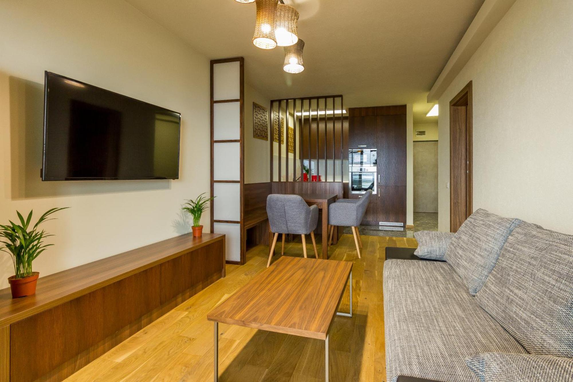 My Place Grand Hill คลูจ-นาโปกา ภายนอก รูปภาพ
