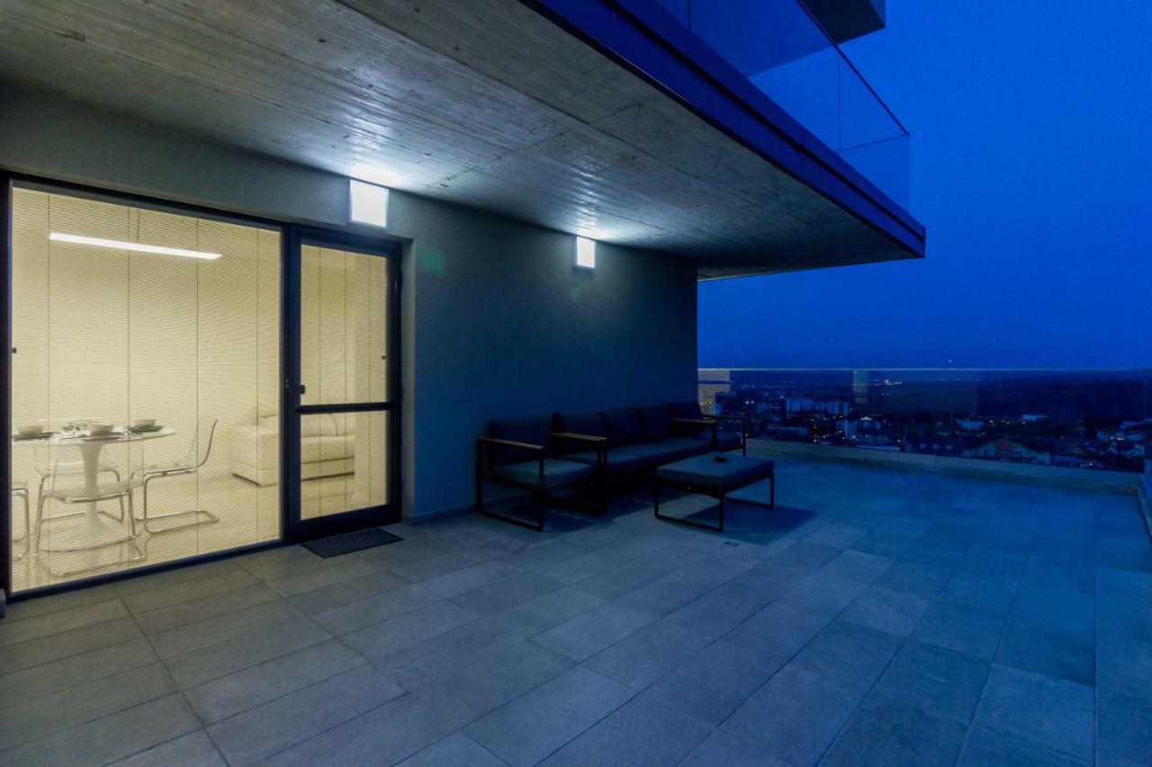 My Place Grand Hill คลูจ-นาโปกา ภายนอก รูปภาพ