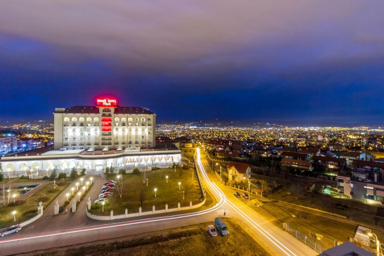 My Place Grand Hill คลูจ-นาโปกา ภายนอก รูปภาพ